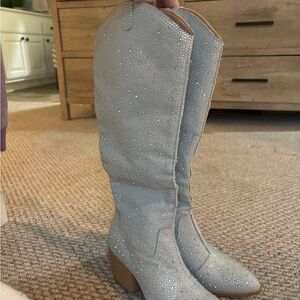 Shimmering Silver Women's Heeled Boots